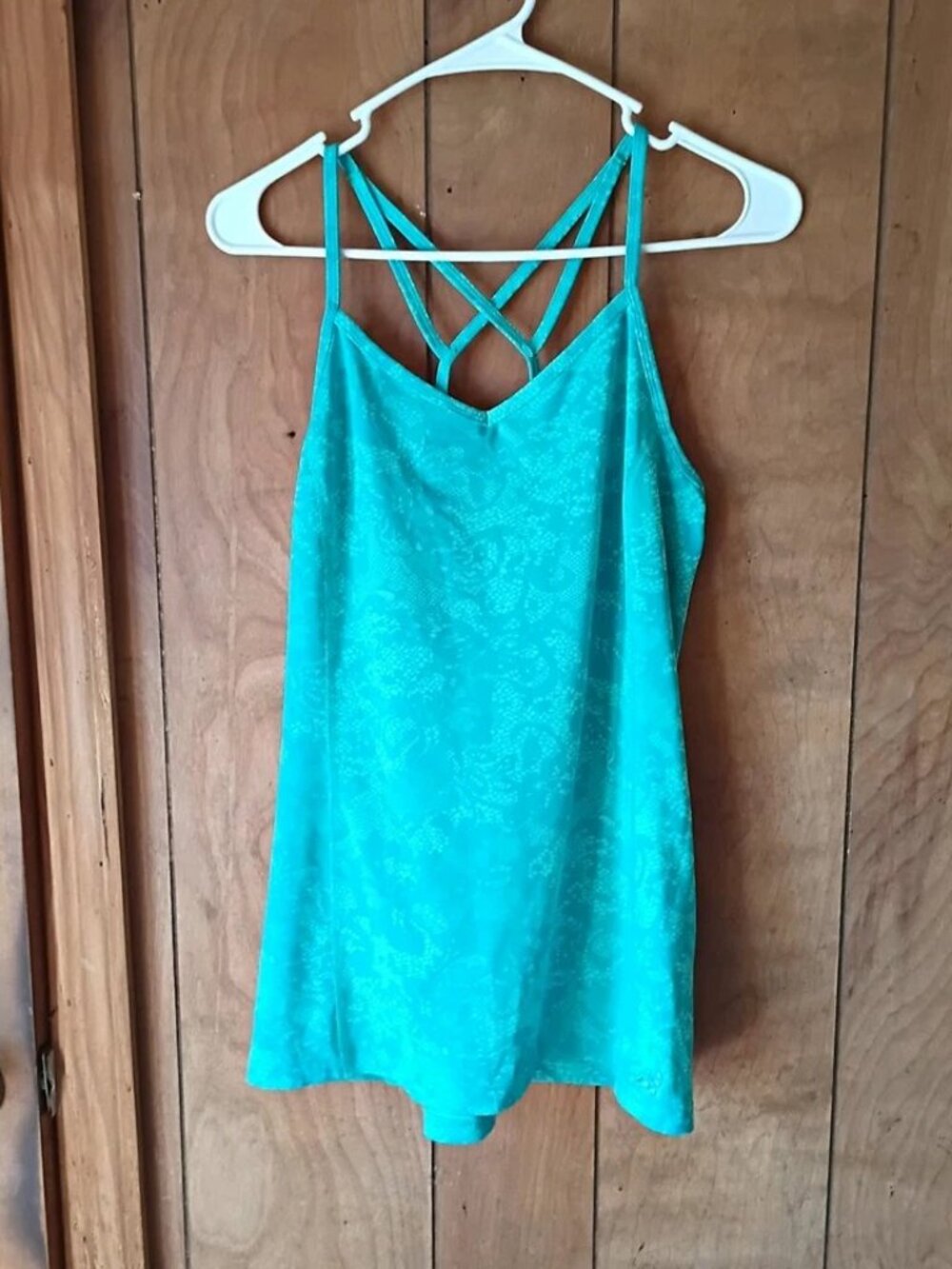 BCG Women’s Athletic Tank Top Size L Turquoise Strappy Back Polyester Spandex